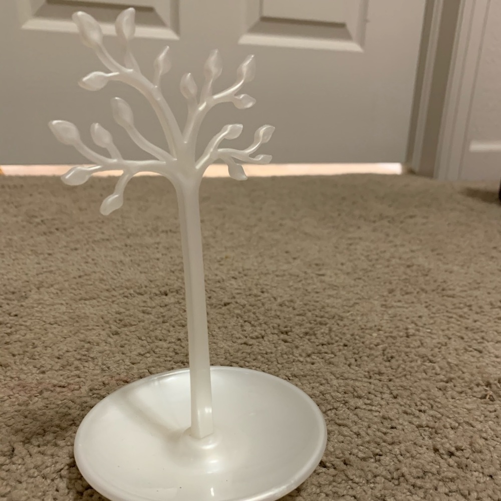 Ring Tree